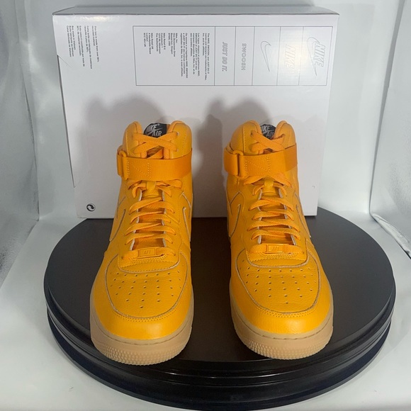 Nike AF1 Mid